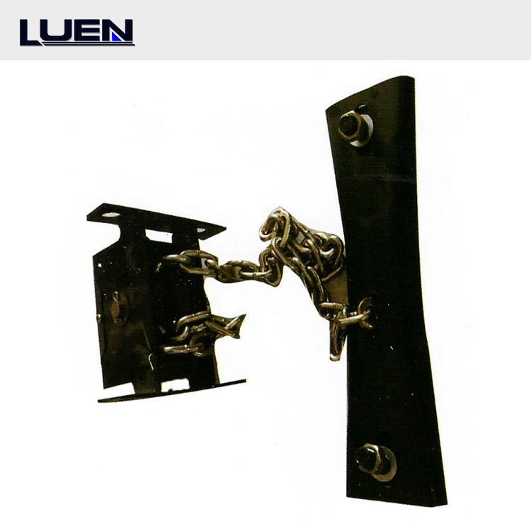 Hot Sale Steel Spare Wheel Holder Carrier Lift Truck Parts and Accessories for Howo Shacman Dongfeng Jiefang Models